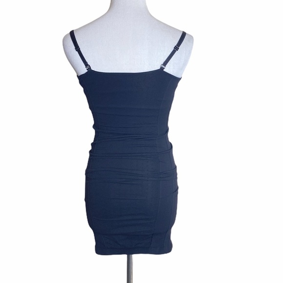 Intimately FREE PEOPLE black body shaper - Picture 2 of 6